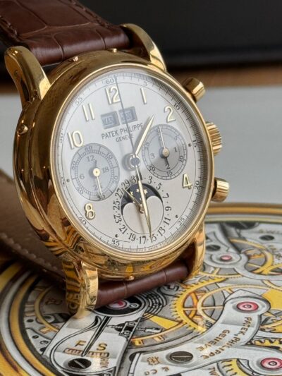 Patek Philippe 3970 Yellow Gold 2nd series Perpetual Calendar Chronograph - Image 3