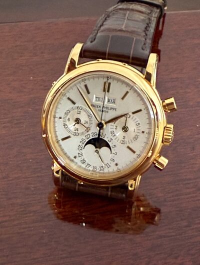 Patek Philippe Ref. 3971 2nd series Yellow Gold perpetual calendar chronograph - Image 11